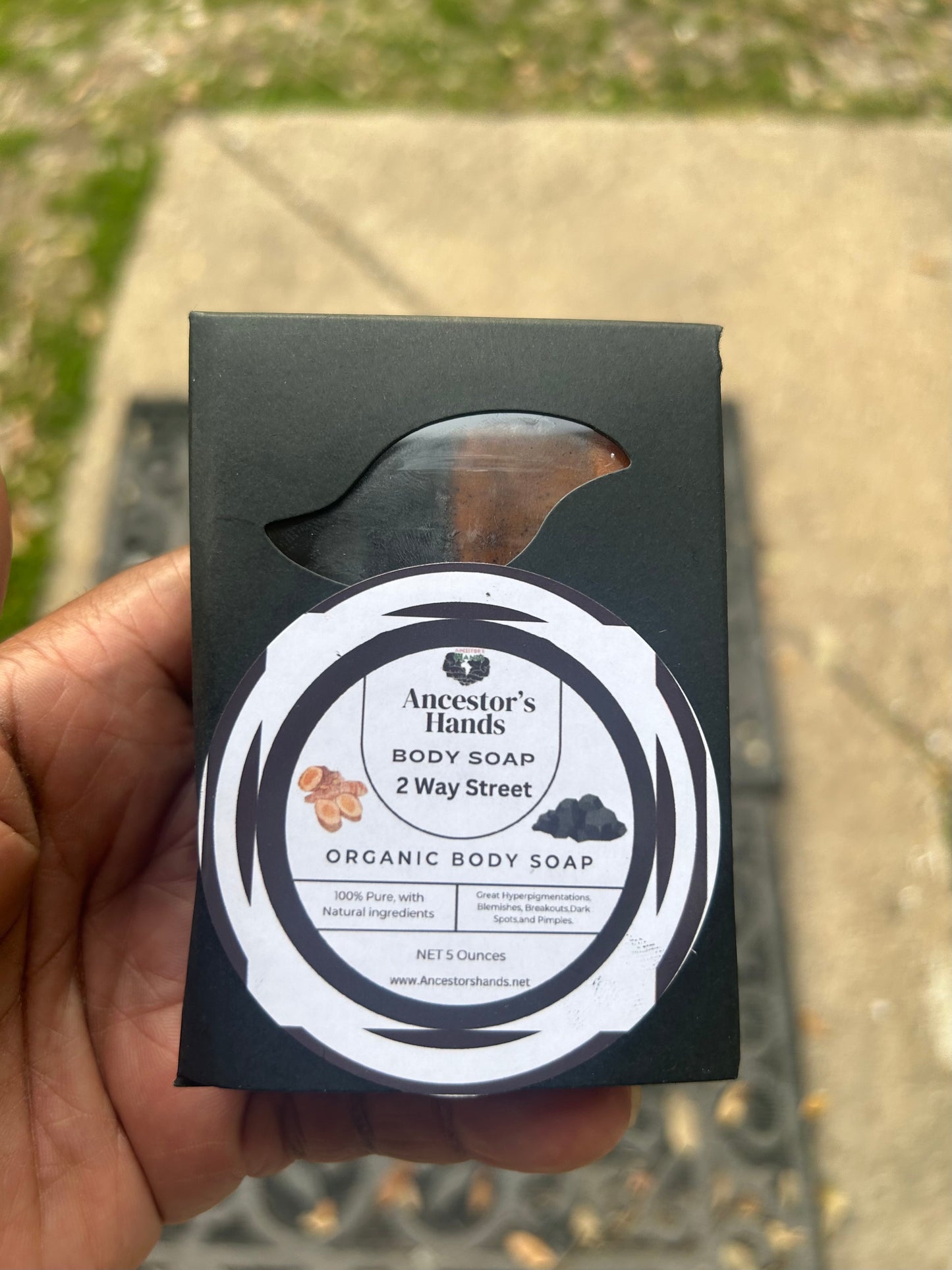 2 Way Street Soap(Turmeric & Charcoal & Tea Tree)